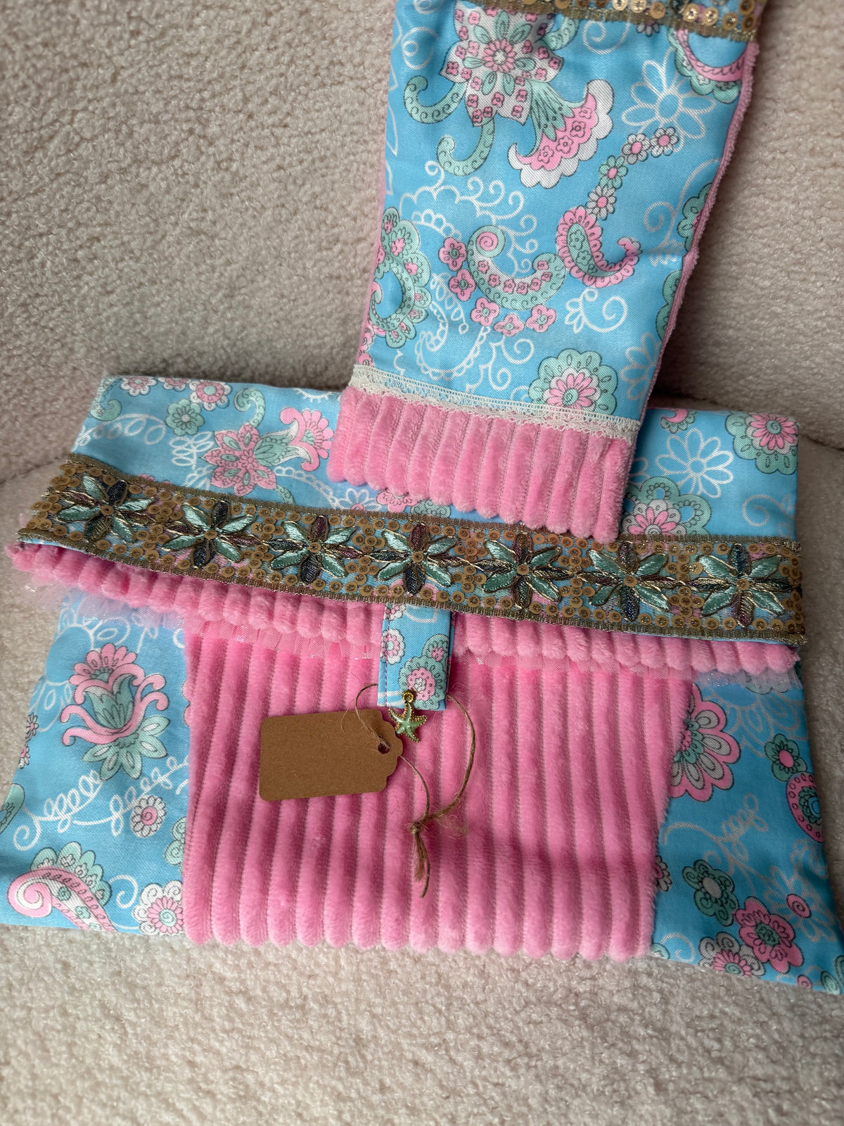 Pochette et emporte-parfum velours et bleu impression cachemire