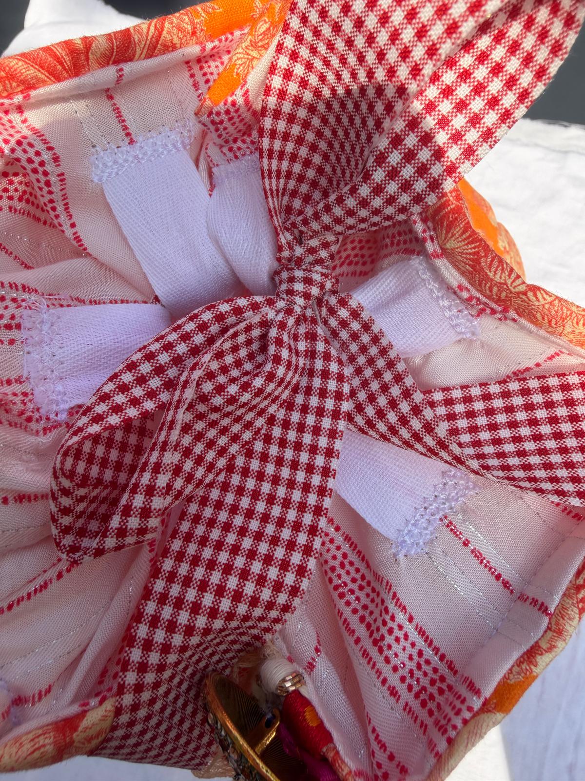 Ouverture cordon coulissant bourse fait main, doublure rayée rose et rouge avec noeud à carreaux vichy