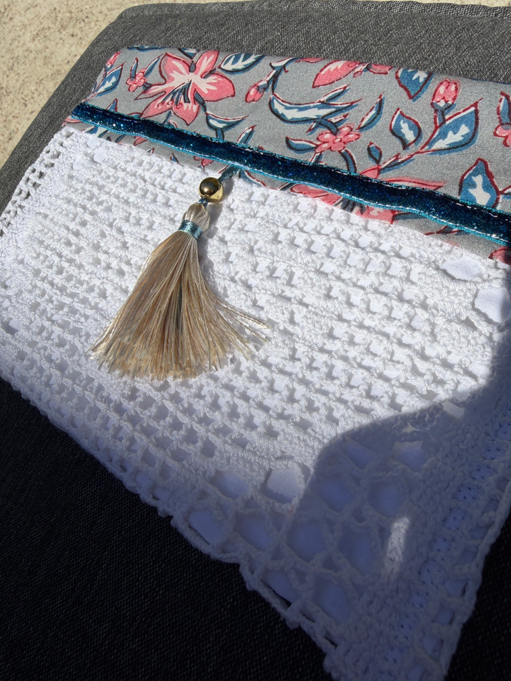 Pochette en dentelle ancienne & coton indien