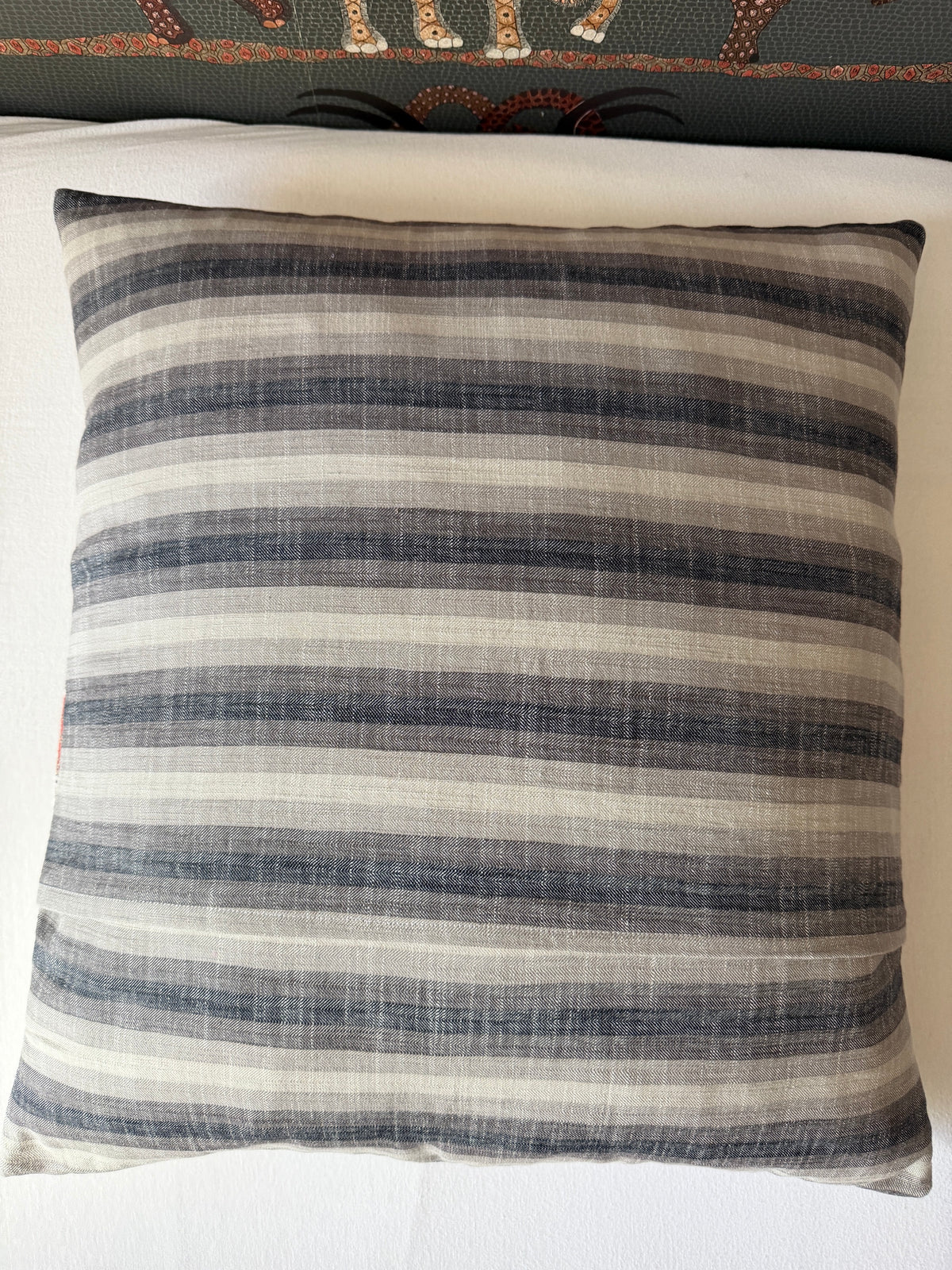 Housse de coussin "Échappée d'ailleurs"