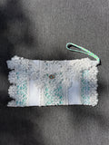 Pochette dentelles et turquoise