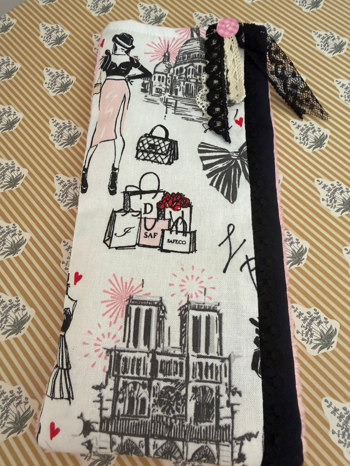Pochette "Parisienne" emporte-parfum & étui polyvalent 🩷🖤