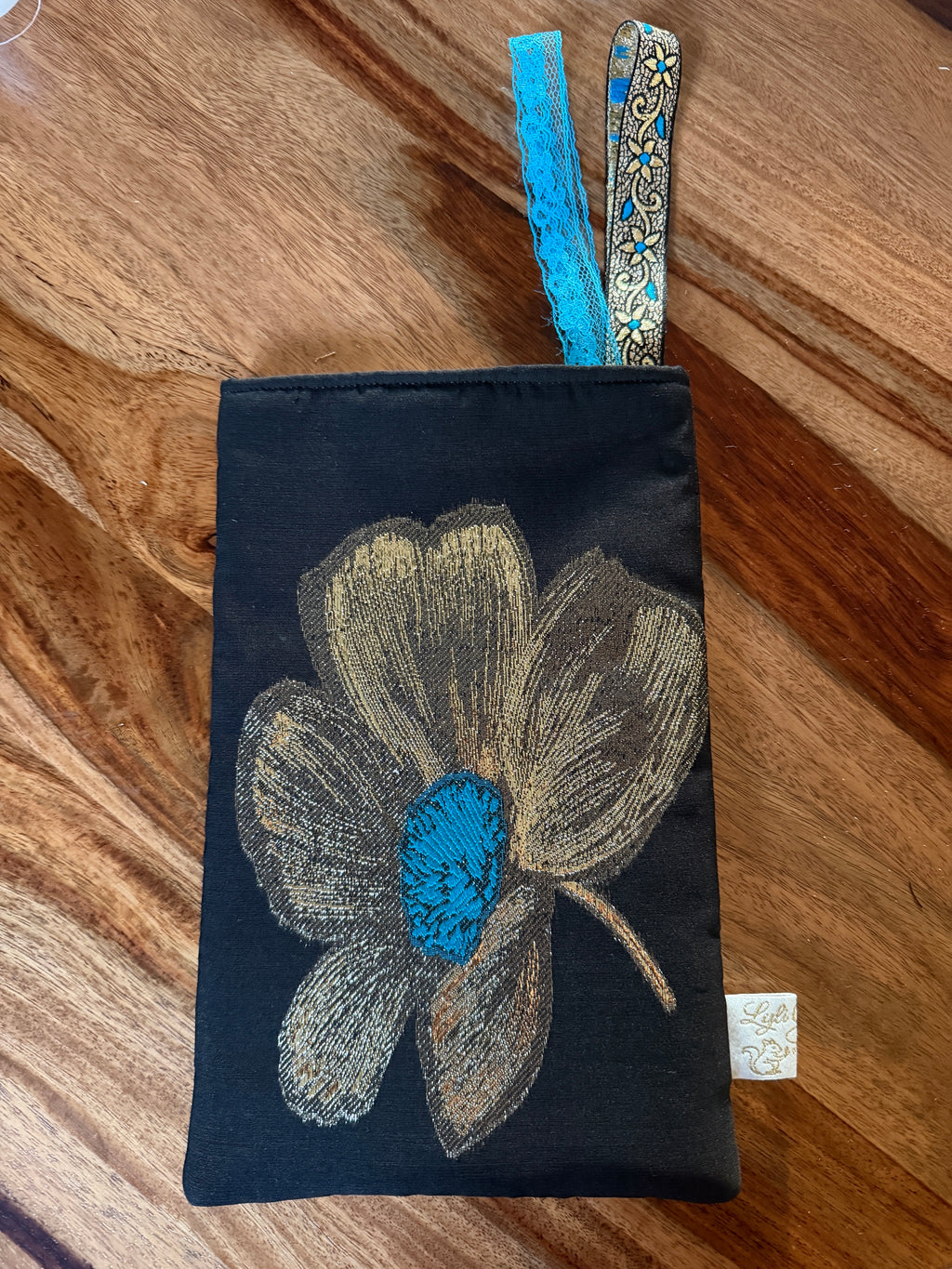 Pochette « Fleur d’Or & Turquoise » – Pièce unique