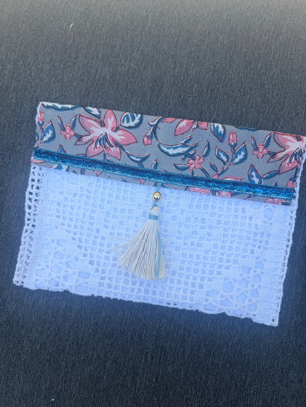 Pochette en dentelle ancienne & coton indien