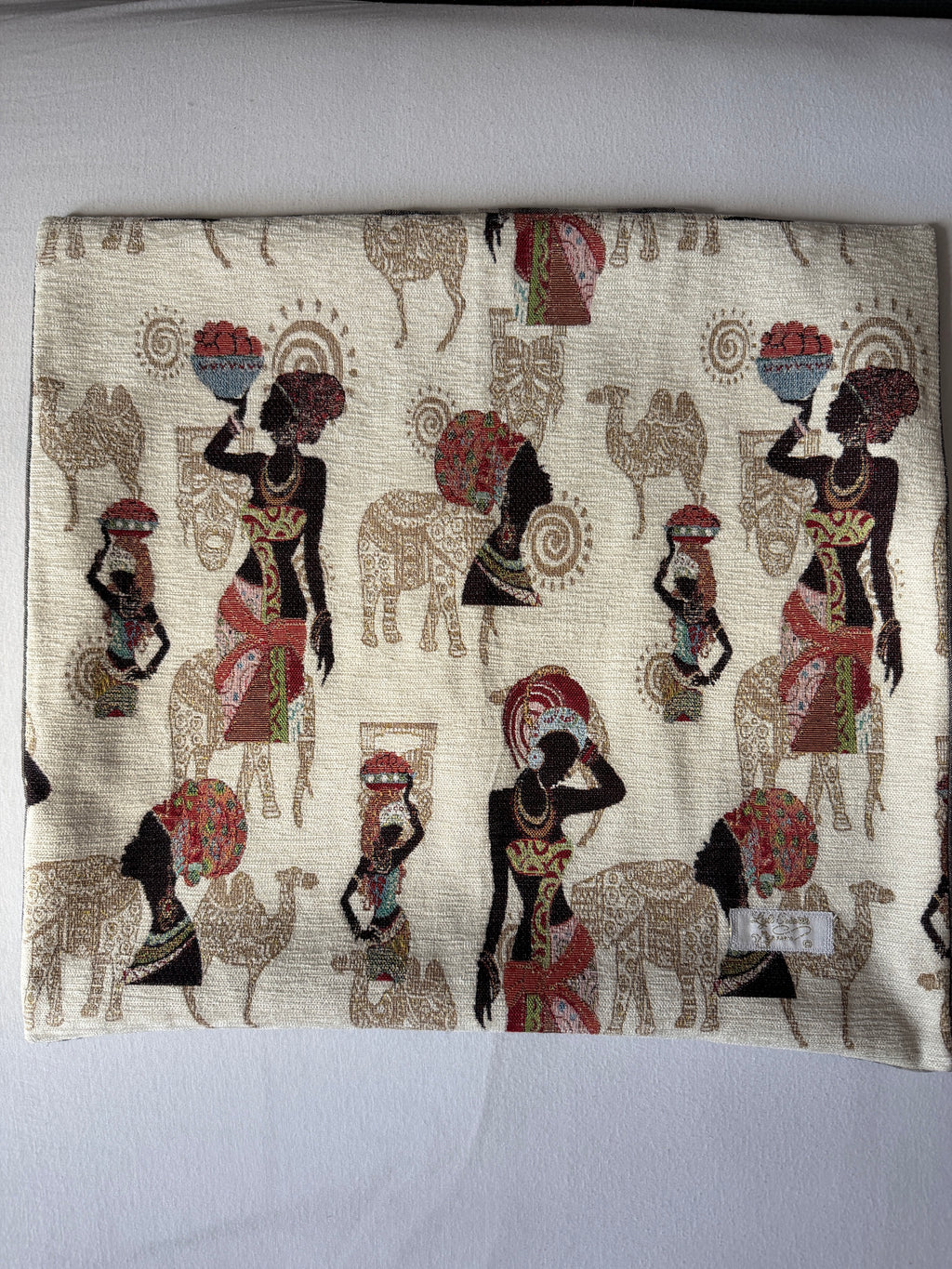 Housse de coussin "Échappée d'ailleurs"