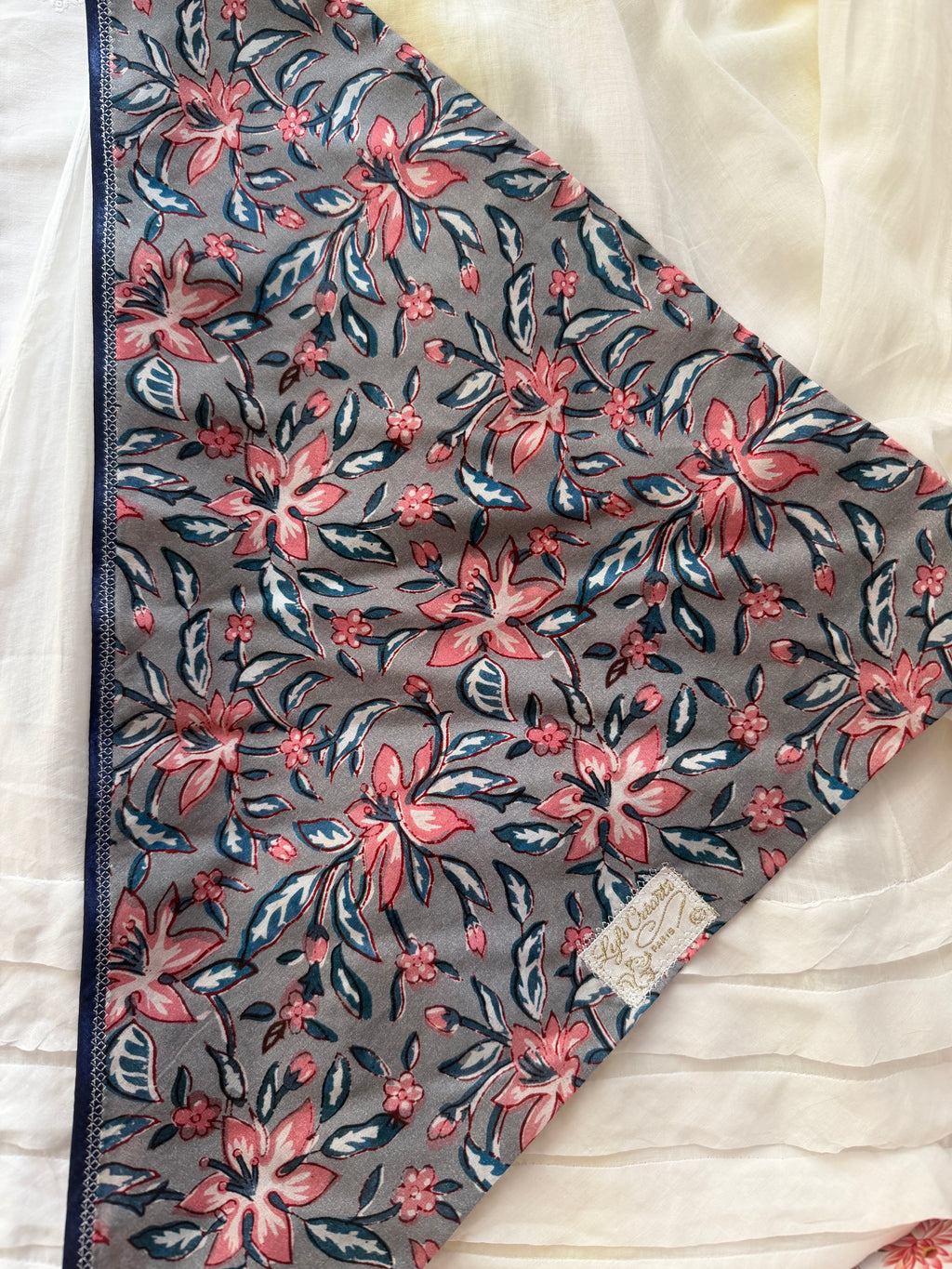 Fichu bandana en tissu - modèle au choix - pièce unique